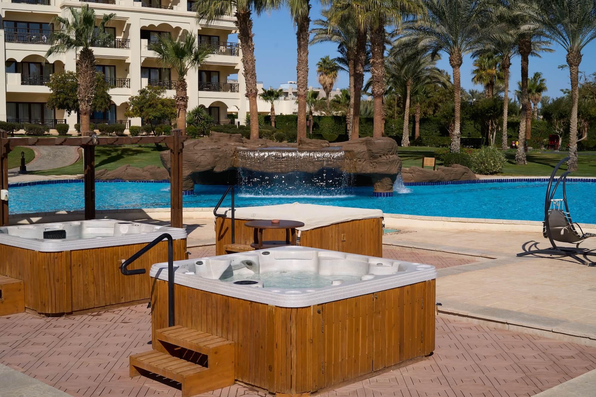 ADD Properties - Steigenberger ALDAU Beach Hotel - Jacuzzi Island